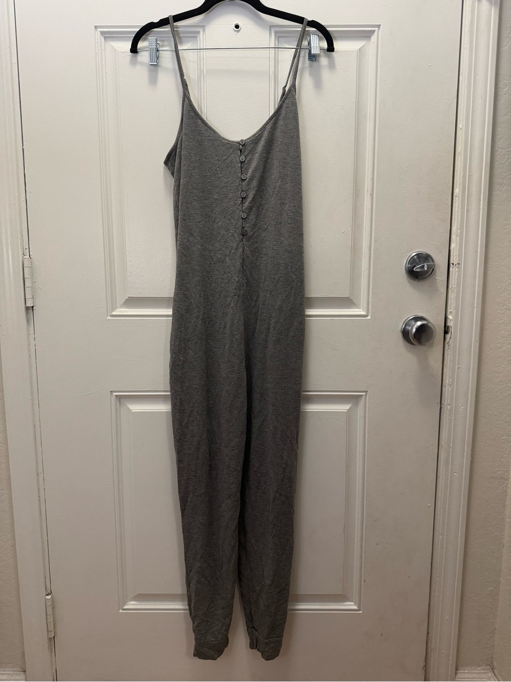 Colsie Heather Gray Sleeveless Button-Front Jumpsuit 0449
